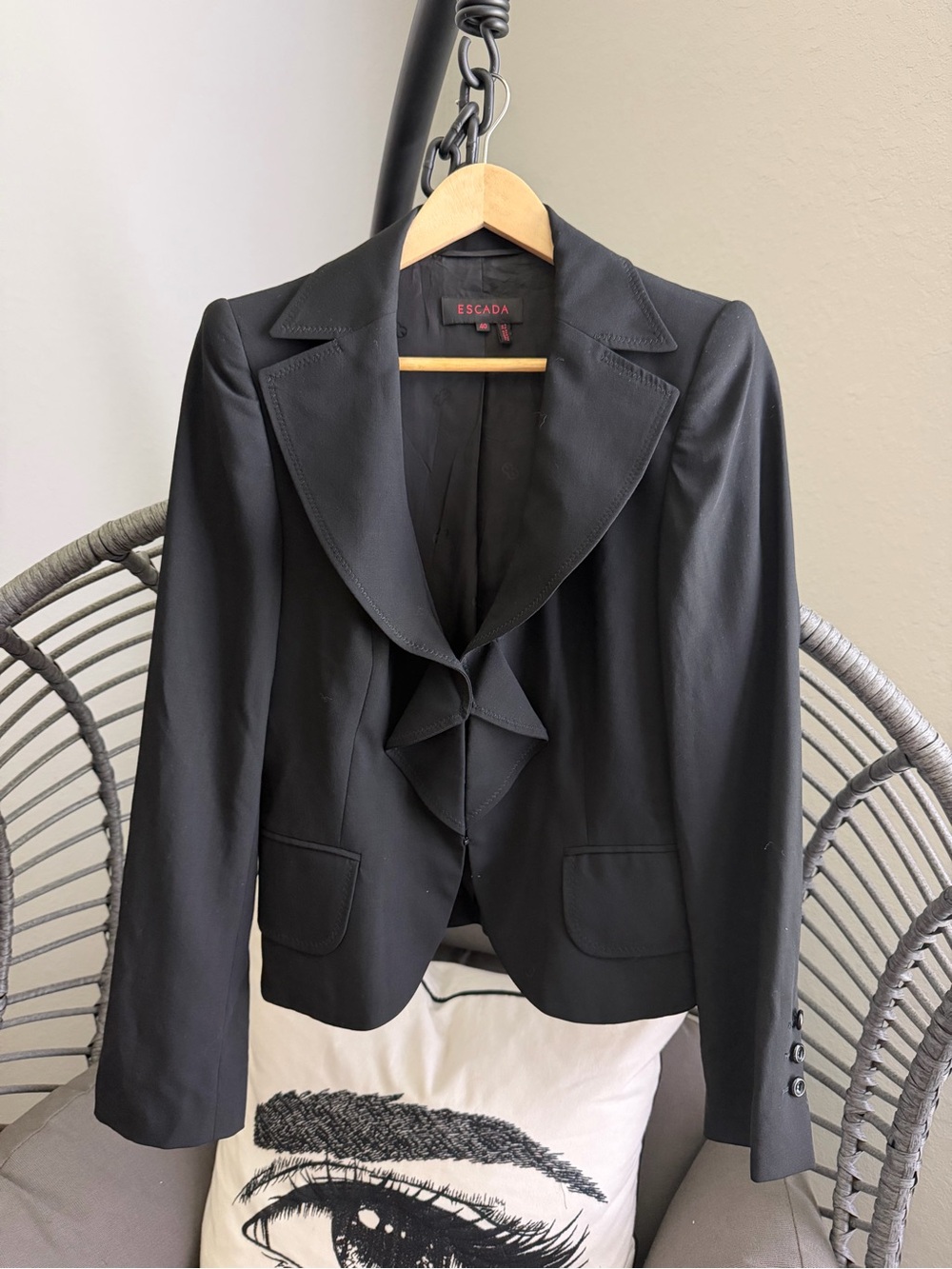 ESCADA Black Women's Tailored Ruffle Front Blazer 40